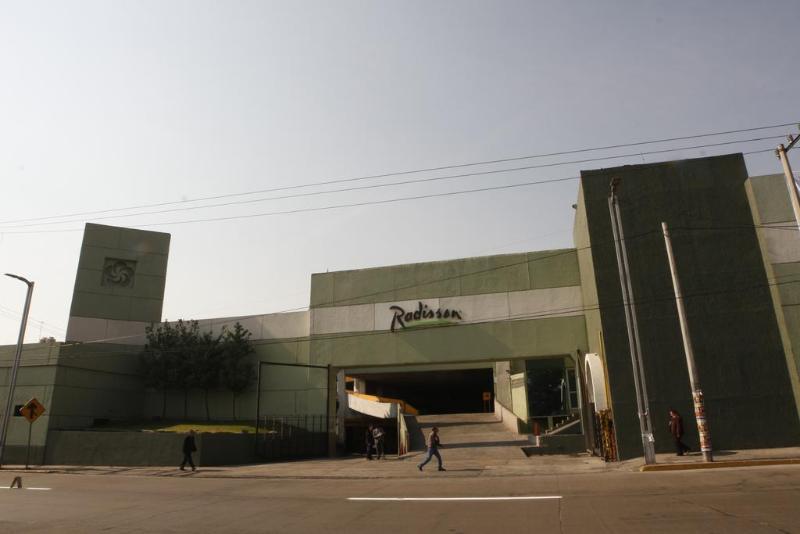 Radisson Hotel & Convention Center トルーカ エクステリア 写真